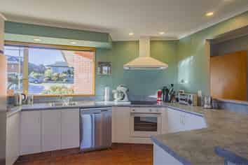 40 Temple Crescent, Gleniti