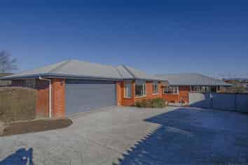 40 Temple Crescent, Gleniti