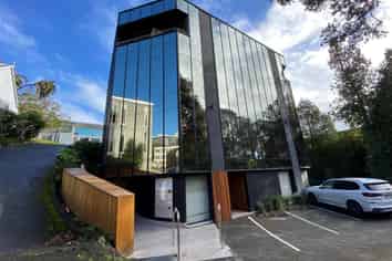 CBRE - Freshly Refurbished