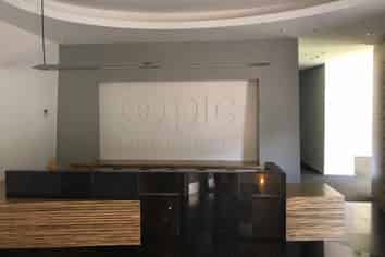 A GRADE OFFICE READY TO GO