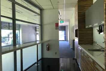 A GRADE OFFICE READY TO GO