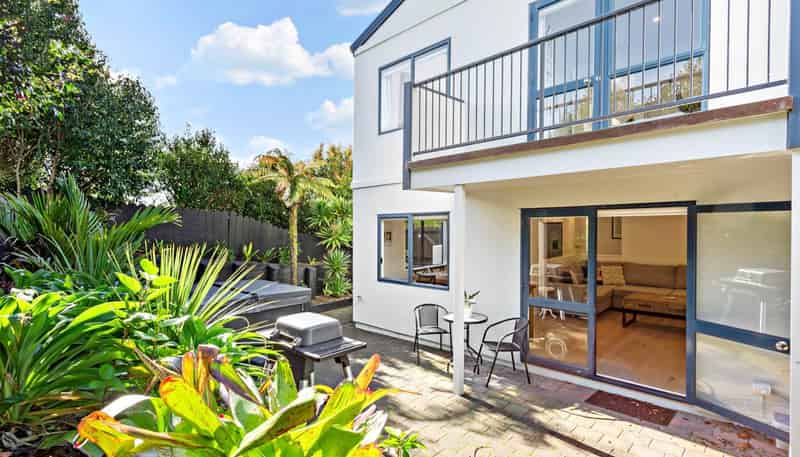 12/71 Fernhill Way, Albany