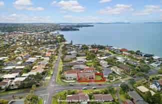 2/30 Montgomery Avenue, Rothesay Bay