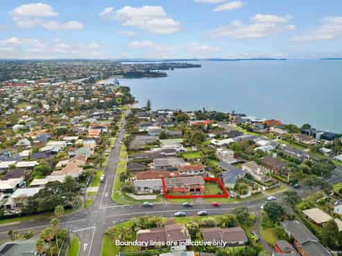 2/30 Montgomery Avenue, Rothesay Bay