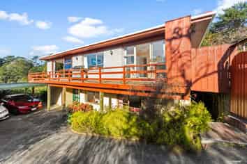 118 Candia Road, Henderson Valley