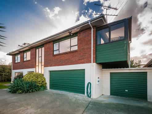 3b Charmaine Place, Torbay