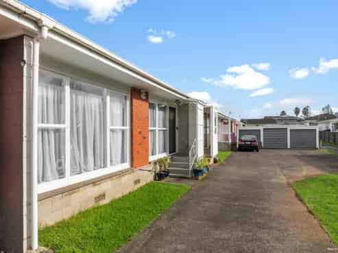 2/90 Victoria Street, Onehunga