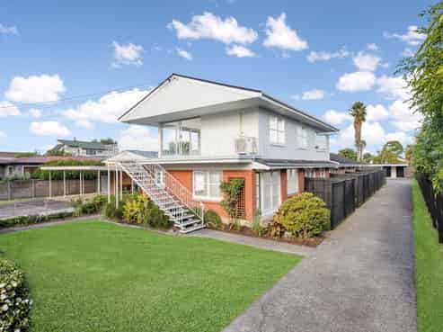 13 Wainui Avenue, Point Chevalier