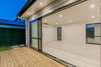 2 Agnes Court, Silverdale