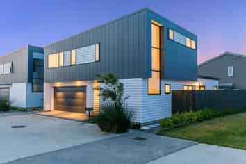 2 Agnes Court, Silverdale