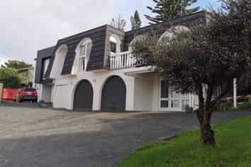 Auckland - Address withheld