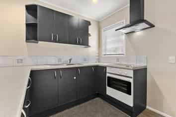 1/304 St Johns Road, Meadowbank