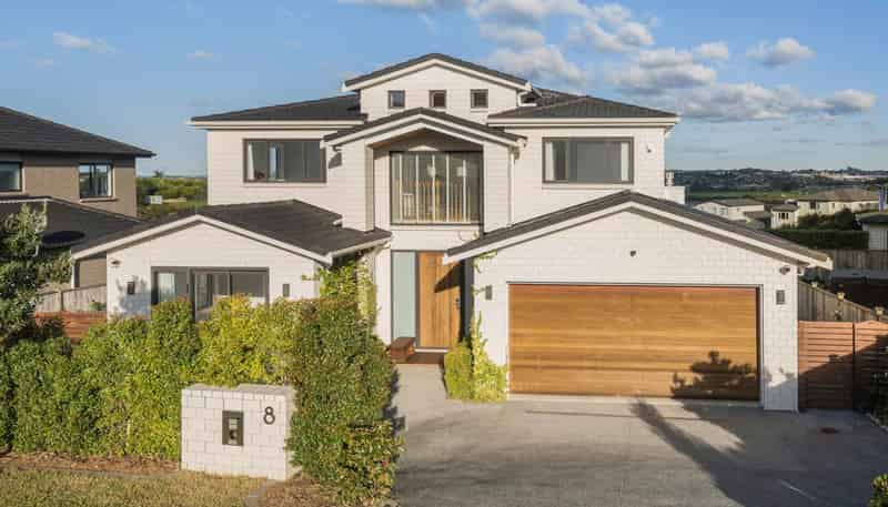 8 Ascension Crescent, Orewa