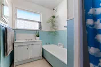 140 Weymouth Road, Manurewa