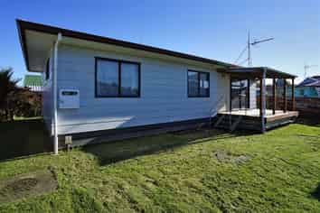 8C Breckons Avenue, Nawton