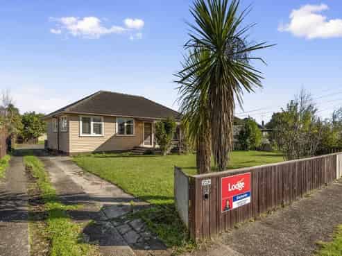 28 Yeats Crescent, Fairfield