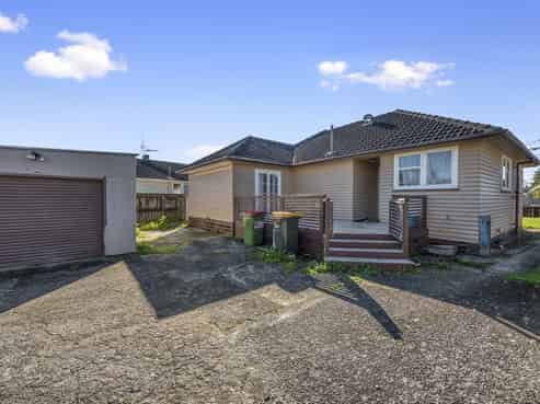 28 Yeats Crescent, Fairfield