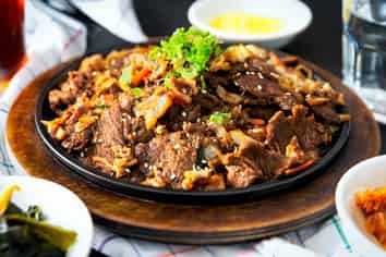 Restaurant in Auckland with Weekly Rent $480 + GST