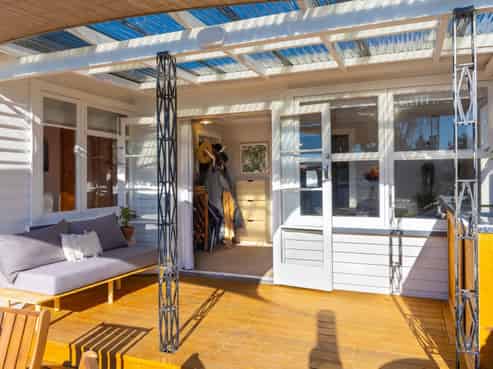 12 Julian Street, Redwoodtown