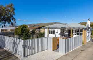 12 Julian Street, Redwoodtown