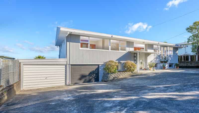 32 Lynbrooke Avenue, Blockhouse Bay