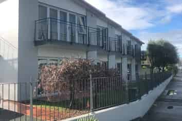 Hamilton Executive Lease