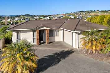 4 & 4A Cable Bay Block Road, Coopers Beach