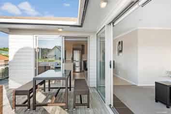 4 & 4A Cable Bay Block Road, Coopers Beach