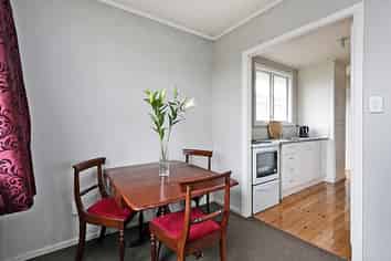 806A Riverslea Road North, Parkvale