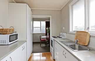 806A Riverslea Road North, Parkvale