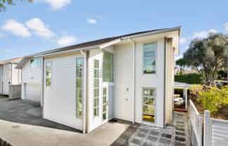 12 Selwyn Road, Epsom