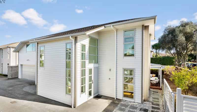 12 Selwyn Road, Epsom