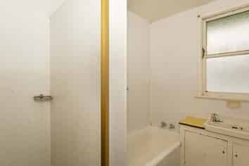 118 Creek Road, Allenton