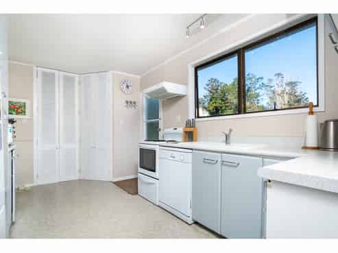 6 Kellett Road, Ranui