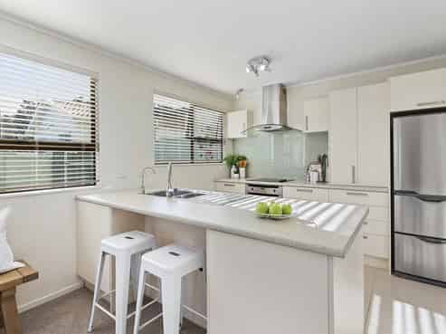 20B Acheron Road, Paremata