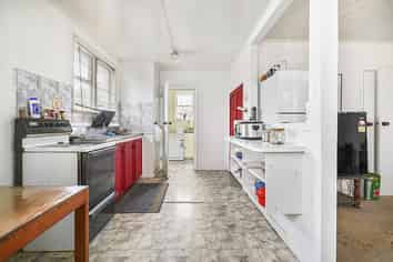 41 Kenney Crescent, Fairfield