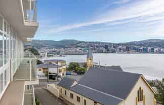 7E/19 Maida Vale Road, Roseneath