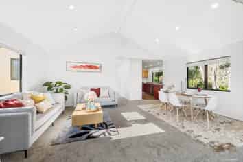 13 Coroglen Avenue, Birkenhead