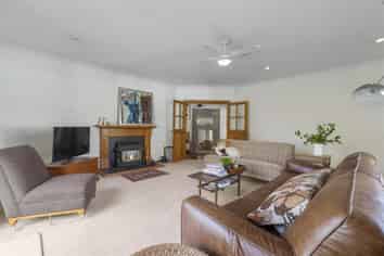 7 Arthur Street, Glenholme