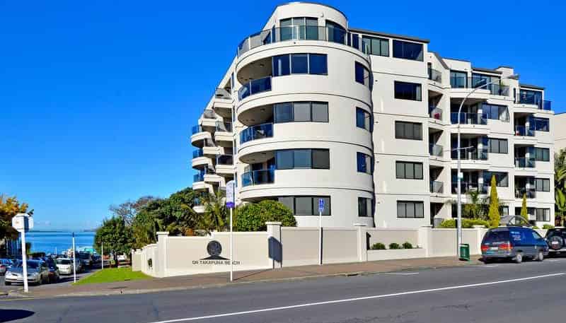 3H/175 Hurstmere Road, Takapuna