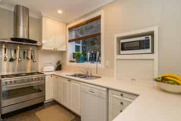 21 Moana Crescent, Musselburgh