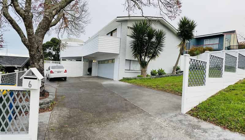 6 Valdese Rise, Browns Bay