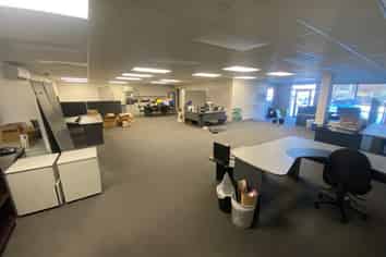 Profile + Parking - Ferry Road 