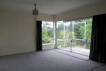 2/59 Pupuke Road, Birkenhead