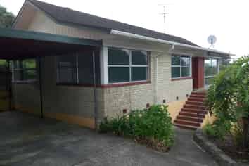 2/59 Pupuke Road, Birkenhead