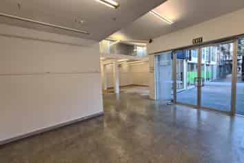 PERFECT BROADWAY OFFICE