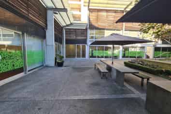 PERFECT BROADWAY OFFICE