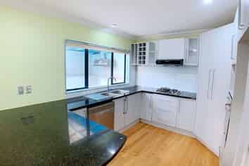 Auckland - Address withheld