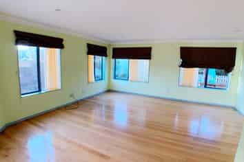 Auckland - Address withheld