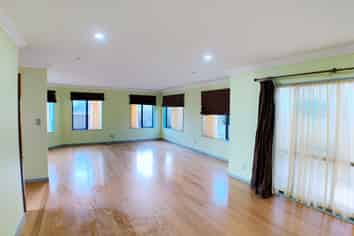 Auckland - Address withheld